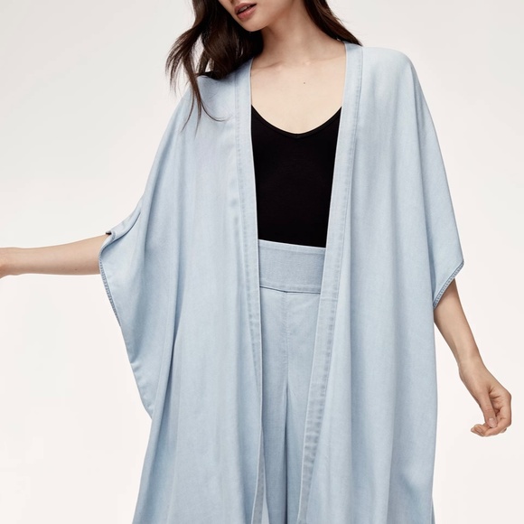 Aritzia Black Azure Skies Aitken Blouse - Picture 6 of 6